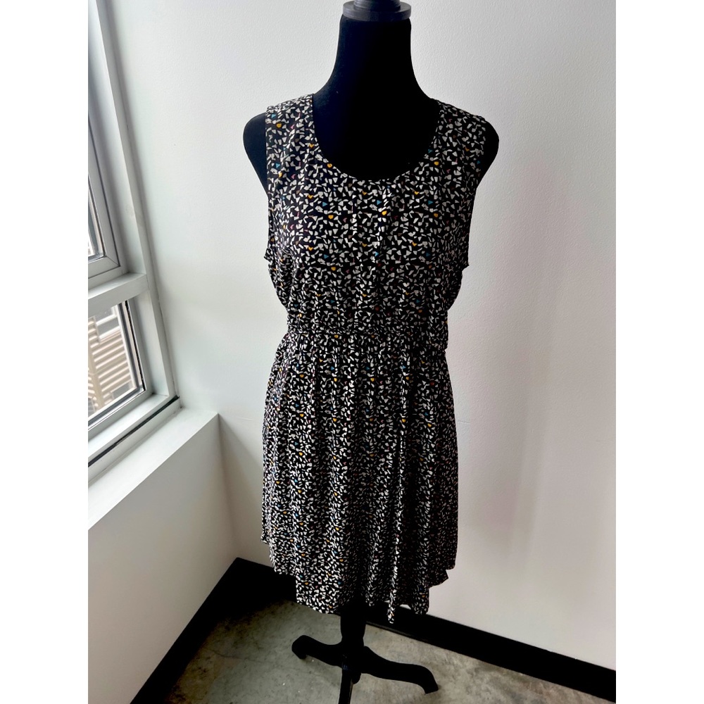 KAVU Ensenada Sleeveless V Neck Dress with Pockets